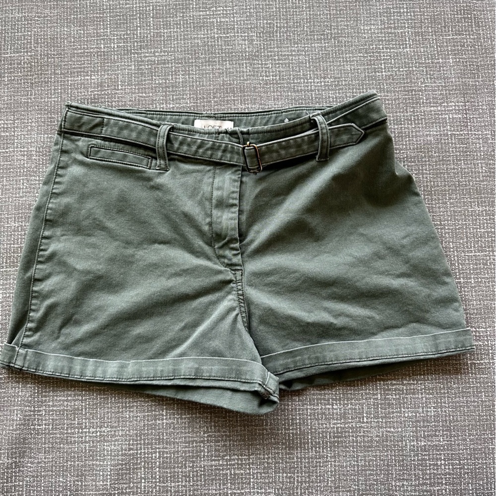 Loft Outlet Army Green High Rise 4” Cotton Chino Stretch Belted Utility Shorts 6